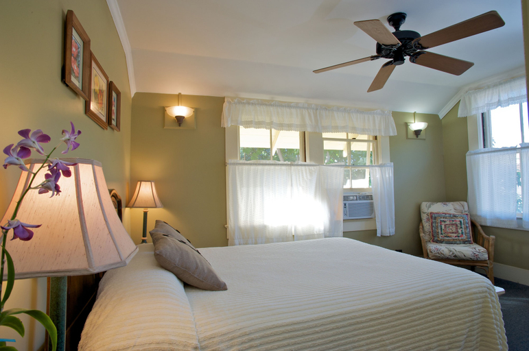 Bedroom 3, Historic Faye Properties, Kauai