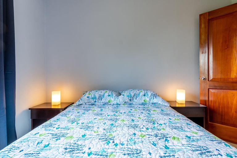Bedroom 3, Ocean-View 2-BD Condo with Pool, Santa Cruz