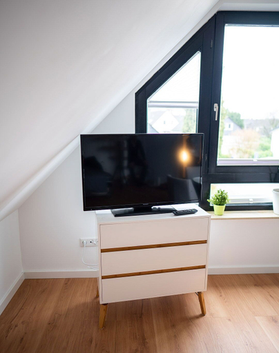 Others 4, Business Apartments Ost, Mettmann