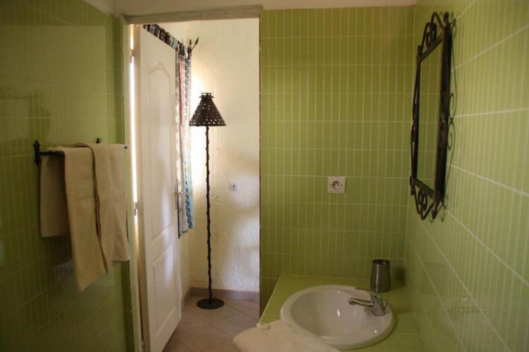 Bathroom, Grazia Maria Hotel, Mbour