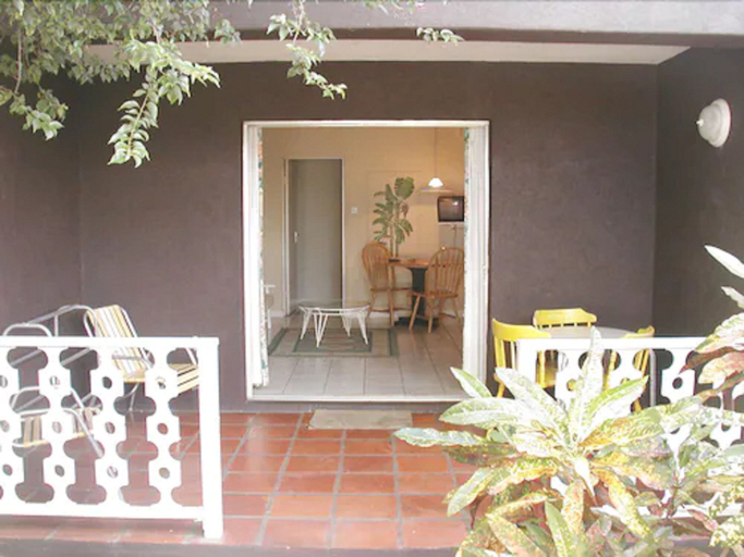 Others 4, Paradise Villas