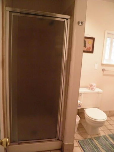 Bathroom 3, 1347 Chinquapin, El Dorado