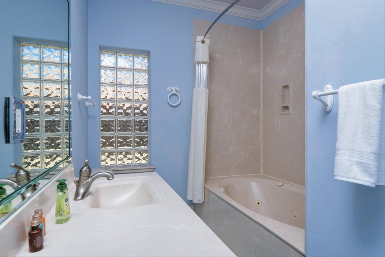 Bathroom 4, Quiet Townhome Close to Beach With Private Pool!, Cameron