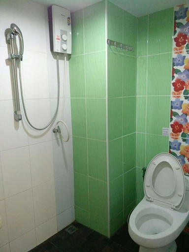 Bathroom 4, Diamond Sweet Hotel, Bang Khae