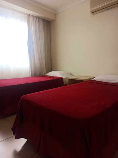 Bedroom 2, Bay Park Resort Hotel, Brasília