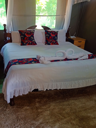 Bedroom 3, MJ one bedroom Luxury Tents by the creek, Kisauni