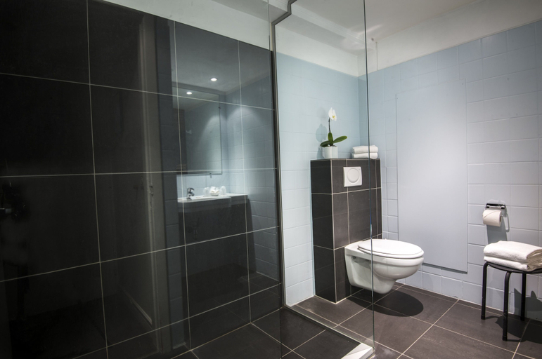 Bathroom 3, City Partner Hotel Ter Streep, West-Vlaanderen
