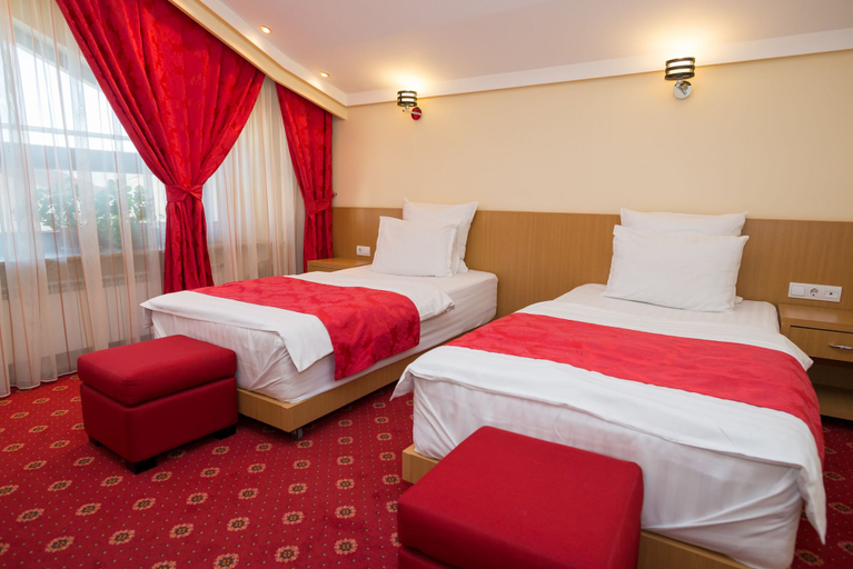 Bedroom 3, Pensiunea President, Deva