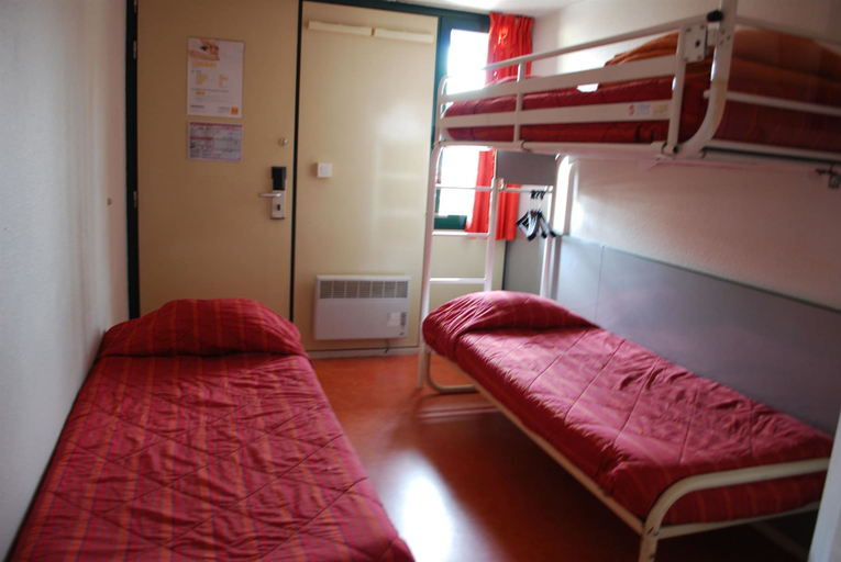 Bedroom 4, Premiere Classe Epinal, Vosges