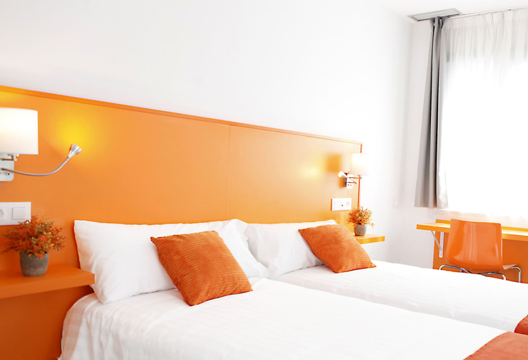 Bedroom 4, Hotel San Remo, Alicante