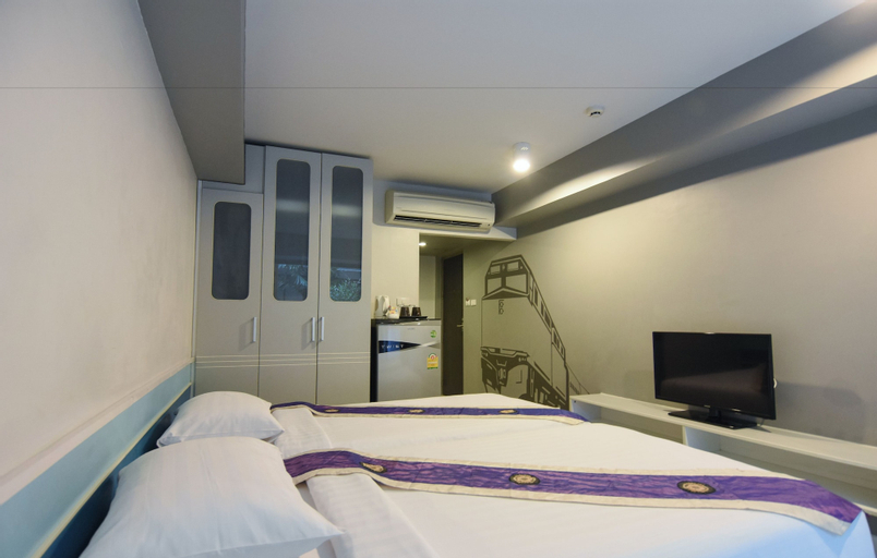 Bedroom 12