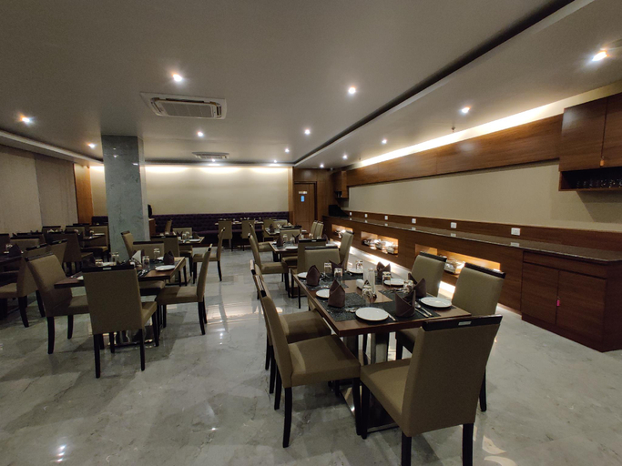 Food & Drinks 3, Hotel Tree Fern, Dibrugarh