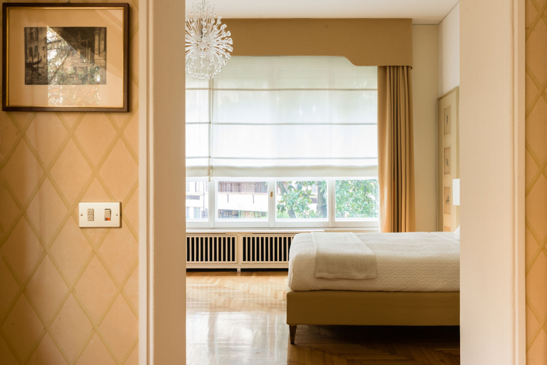 Others 4, Home at Hotel - Monte Rosa, Milano