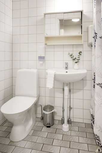 Bathroom 5, Hotell Vesterhavet, Falkenberg