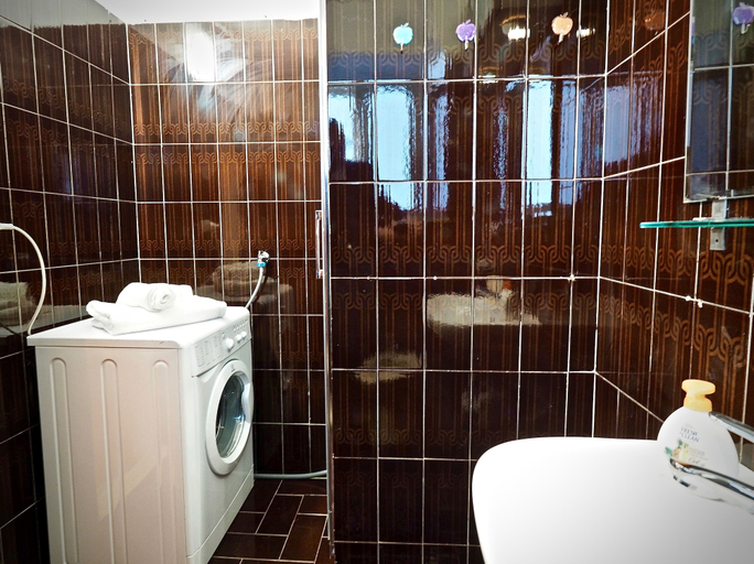 Bathroom 3, Studio Rosso San Luca Zona Acquario, Genova
