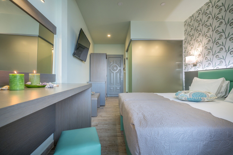 Bedroom 3, Denise Beach Hotel, Ionian Islands