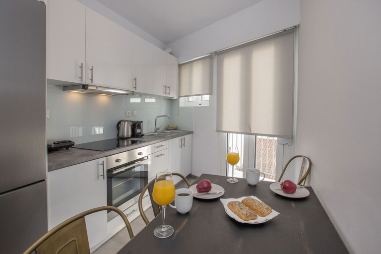 Others 5, Roomy & Comfortable Apt Near Acropolis by GHH, Attica