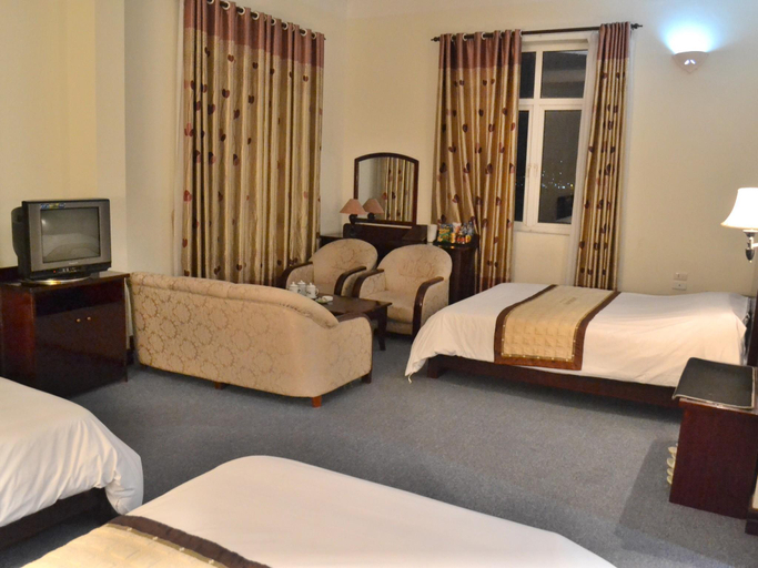 Others 4, Bach Dang Hotel, Hạ Long