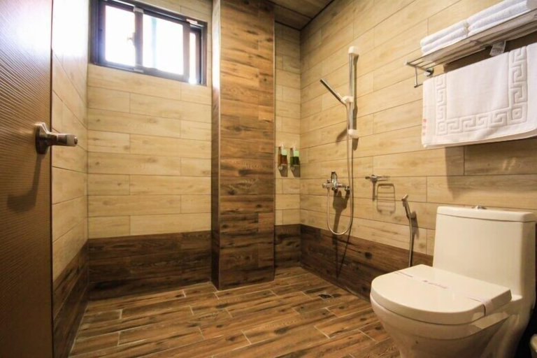 Bathroom 5, The Tiles Garden B&B, Yilan
