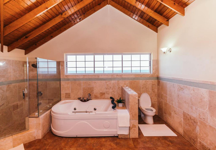 Bathroom 4, Paradise Beach Front Apartment