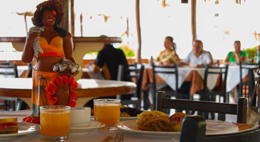 Food & Drinks 4, Hippocampus Vacation Club, Maneiro