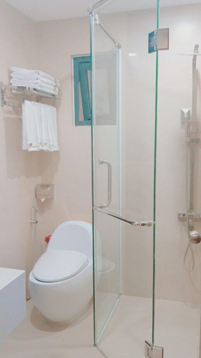 Bathroom 3, Sen Vang Luxury Apartment, Nha Trang