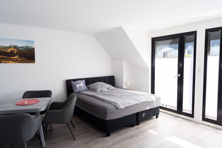 Bedroom 2, Business Apartments Ost, Mettmann