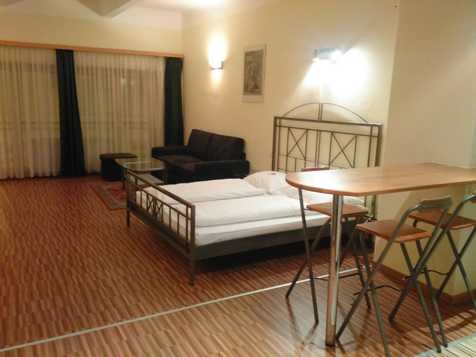 Bedroom 4, Hotel Pension Excellence, Wien