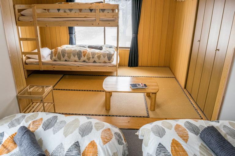 Bedroom 4, Myoko House - Hostel, Myōkō
