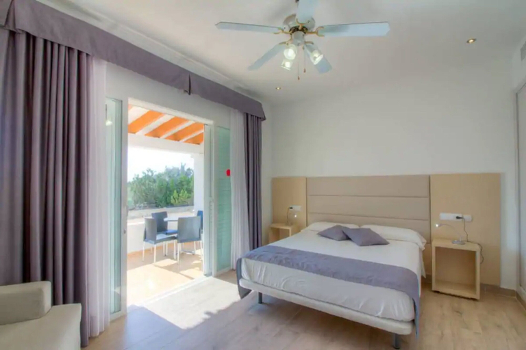 Bedroom 5, Complejo Lago Playa, Baleares