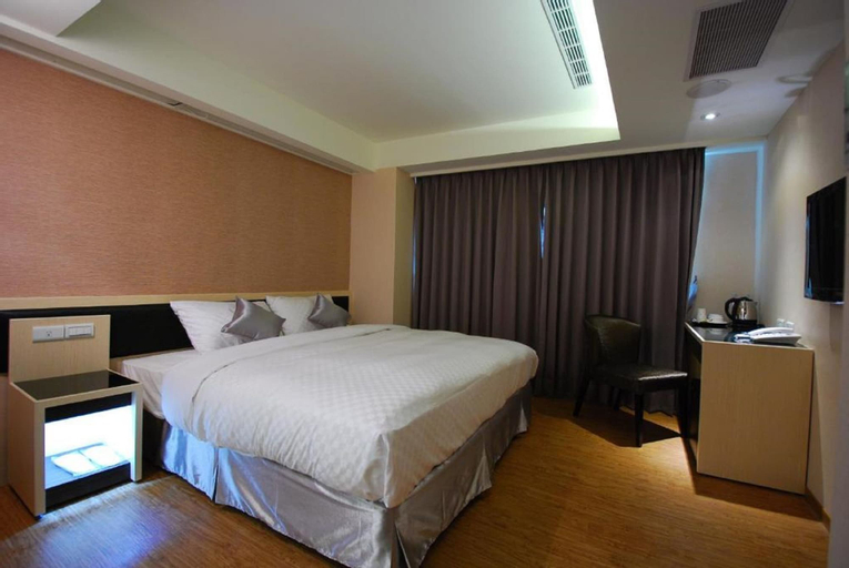 Bedroom 14