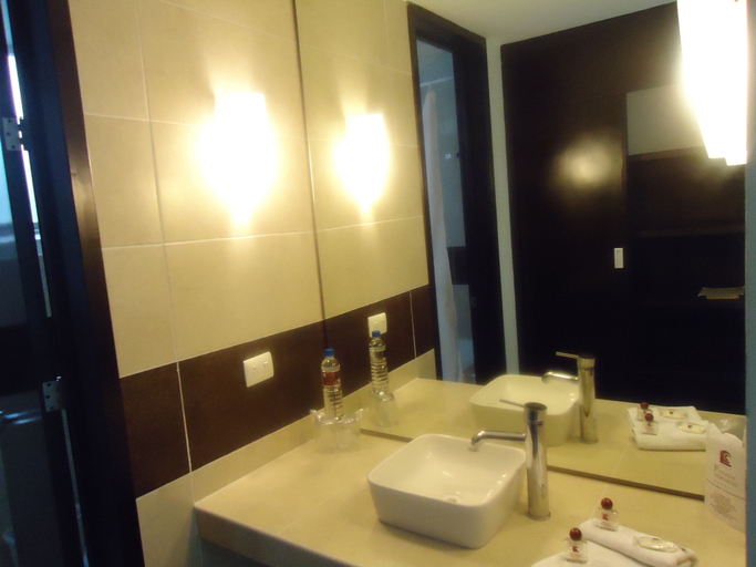Bathroom 3, Hotel Posada Señorial, San Jerónimo Tecuanipan