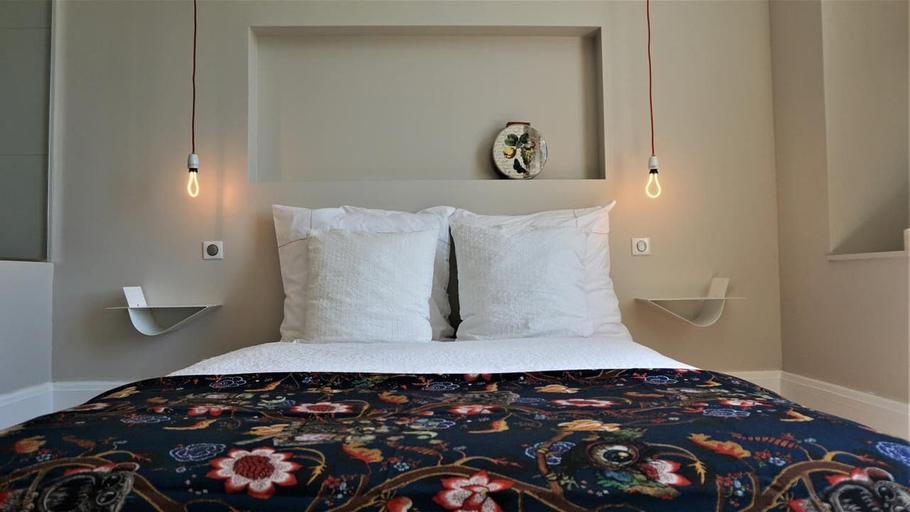 Bedroom 4, Chateau Bernon, Gironde