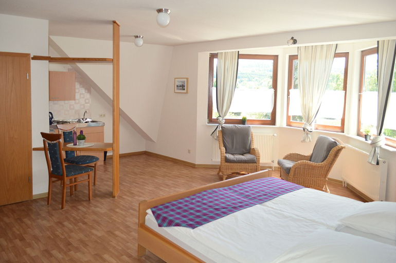 Bedroom 2, Hotel Locvillare, Merzig-Wadern