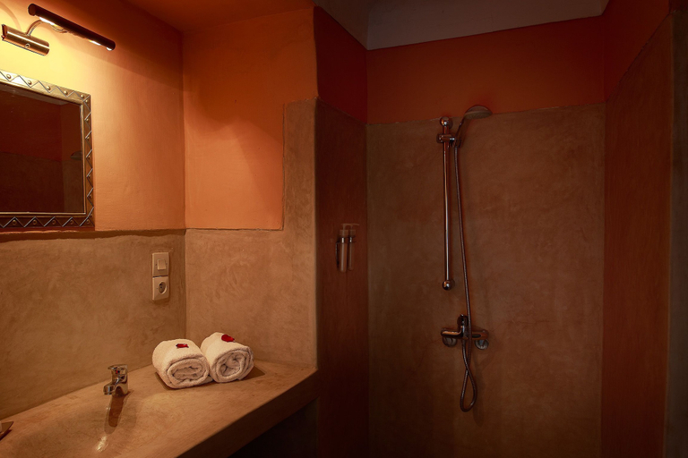 Bathroom 5, Dar Touyir, Marrakech
