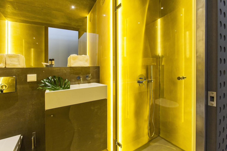 Bathroom 4, bnapartments LoftPuzzle, Porto