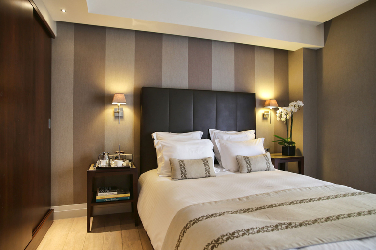 Bedroom 2, The Y Hotel, Attica