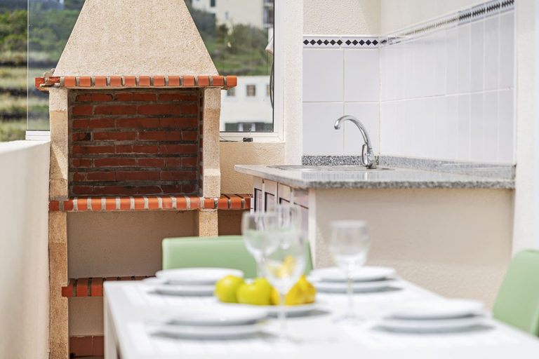 Food & Drinks, Duplex With sea View, Reis Magos V, Santa Cruz