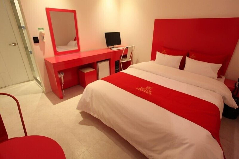 Bedroom 2, Bene Hotel, Bupyeong