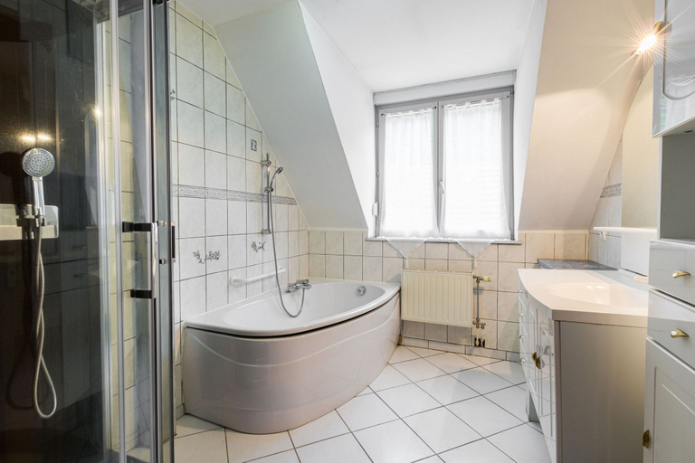 Bathroom 5, Chalets de la Wormsa, Haut-Rhin