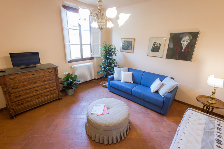 Others 4, House in Florence Blue, Florence