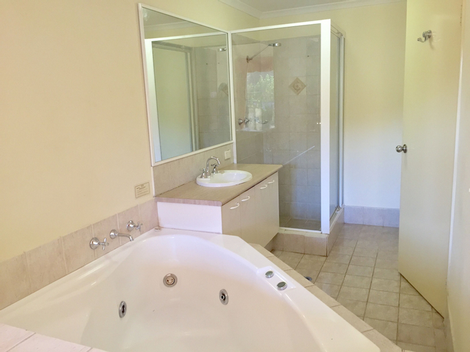 Bedroom 3, Arundels Boutique & Fremantle Holiday Accommodations, Fremantle