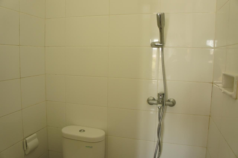 Bathroom 3, Kubu B'dauh Homestay, Badung