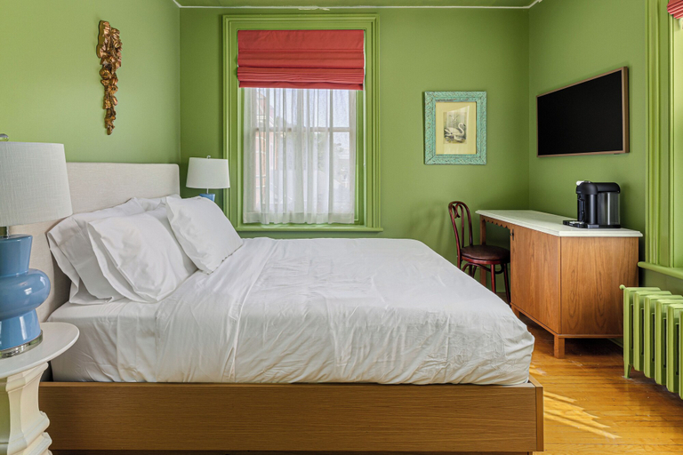 Bedroom 2, Trinity House Inn, Leeds and Grenville
