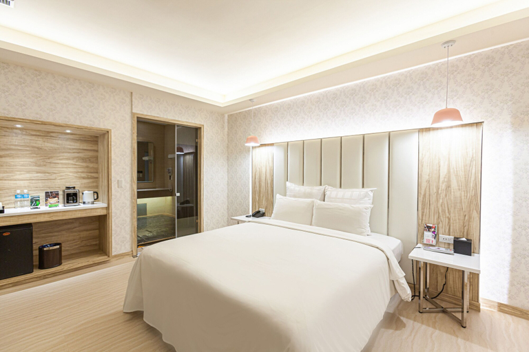 Bedroom 3, Six Star Motel-Zhongli, Taoyuan