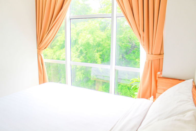 Bedroom 14