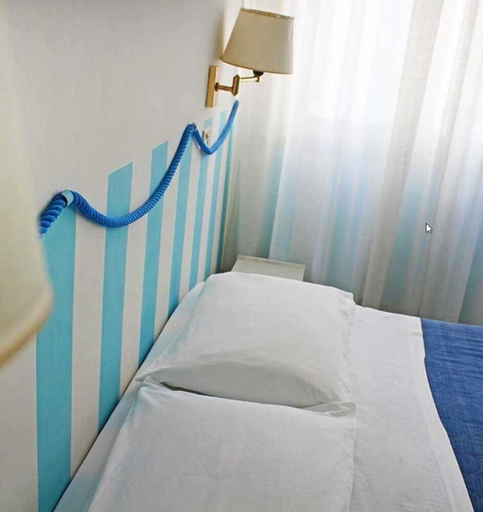 Bedroom 3, Hotel Star, Rimini