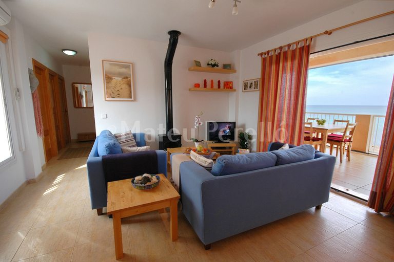 Others 4, Casa Calma, Baleares