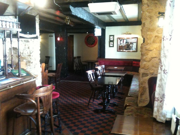 Food & Drinks 5, Queen In The West, Lincolnshire