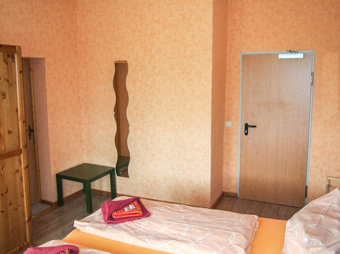 Bedroom 4, Haus Saarland am Rennsteig, Schmalkalden-Meiningen